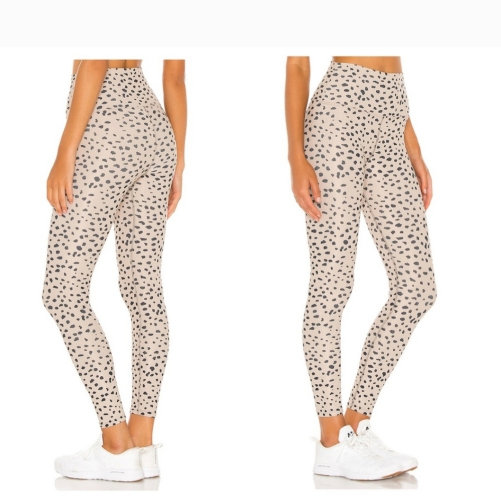 Beach Riot Ayla Legging In Taupe and Black Leopard Print Leggings - Picture 2 of 5